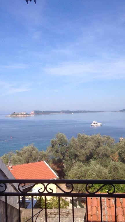 Apartmani Roganovic Luštica Exterior foto
